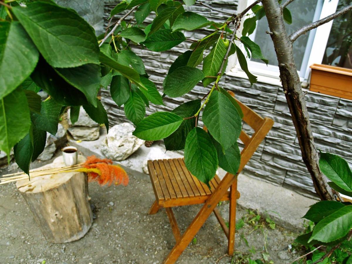 Cherry House Stepancminda Zewnętrze zdjęcie